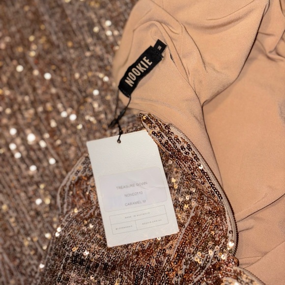 Nookie Treasure Gown in Camel size Medium NWT - Picture 10 of 11